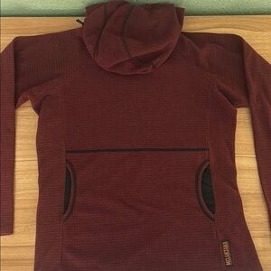Women’s Melanzana maroon sweater size small